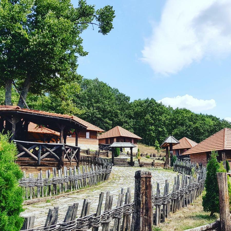 Eko Selo Kostunici Otel Dış mekan fotoğraf